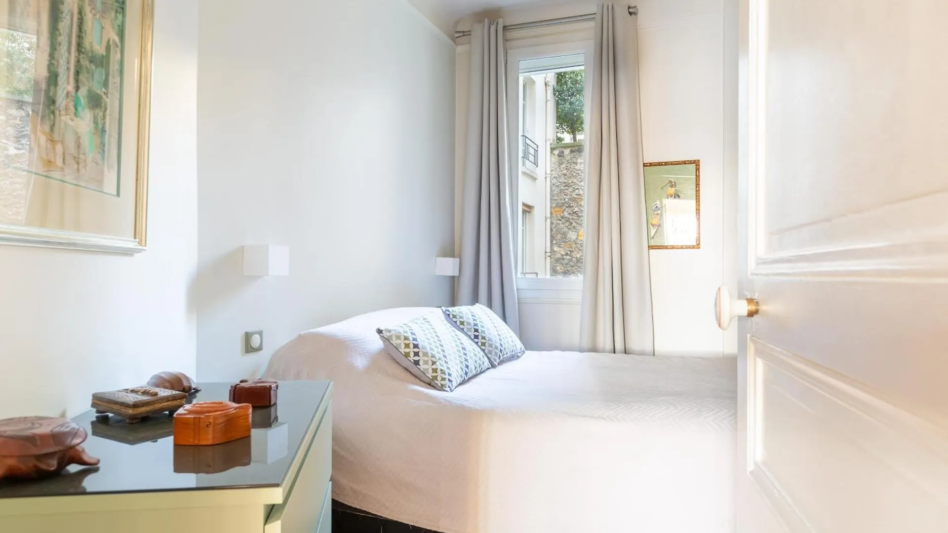 Homestay Jolie Chambre Chez L'Habitant En Bord De Seine Paris France